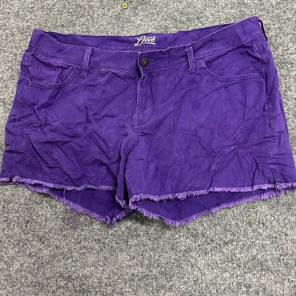 Old Navy Shorts Womens Size 14 Purple The Diva Cutoff Denim Raw Hem Casual